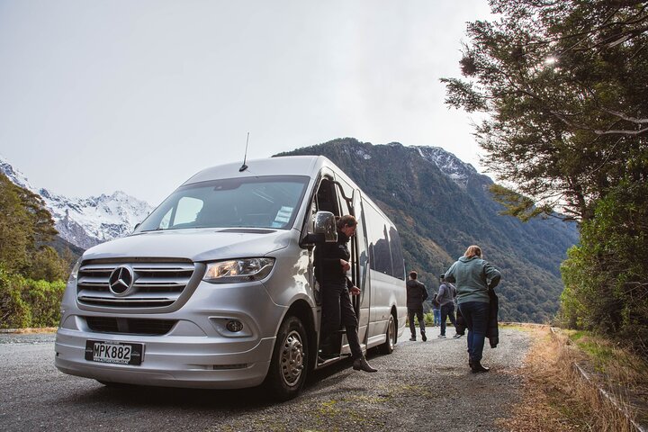 Kleingruppentour zum Milford Sound von Queenstown mit Panoramflug und Kreuzfahrt, Foto 16 | wizardtrip