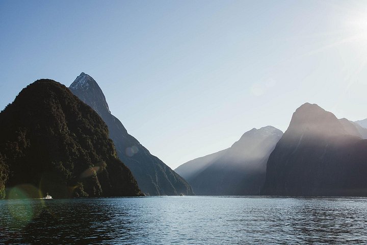 Tour met kleine groepen naar Milford Sound vanuit Queenstown met schilderachtige cruise en lunch, foto 19 | wizardtrip