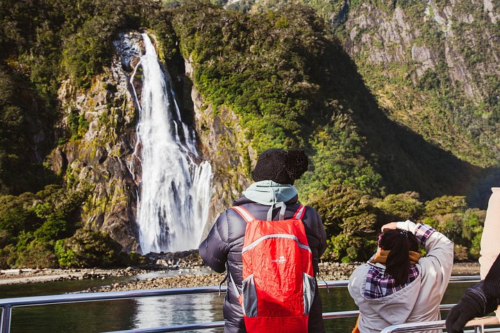 Tour met kleine groepen naar Milford Sound vanuit Queenstown met schilderachtige cruise en lunch, foto 20 | wizardtrip