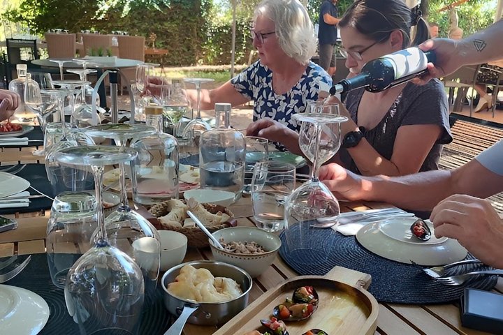 Ganztägige Weintour im Douro-Tal ab Porto mit Weinproben, Bootsfahrt und Mittagessen, Foto 20 | wizardtrip