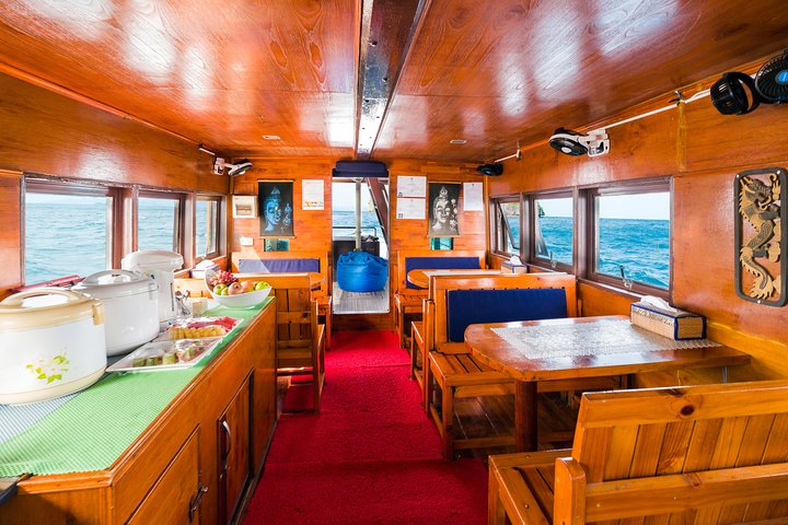 Lyxyachttur som utforskar Ang Thong Marine Park, Thailand, med kajak och snorkling, foto 14 | wizardtrip