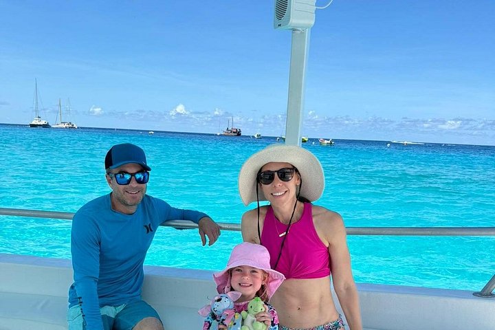 Boottocht met glazen bodem op Barbados met schildpadden voeren, scheepswrak snorkelen en rifverkenning, foto 10 | wizardtrip