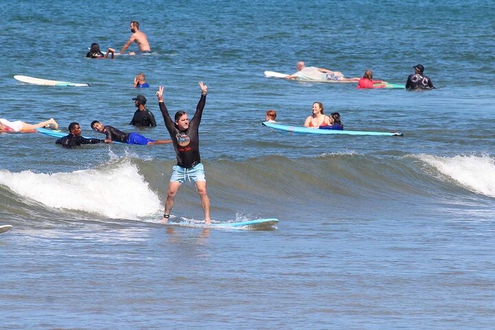 Apprenez à surfer avec des moniteurs professionnels sur les vagues douces de Tamarindo, Costa Rica, photo 17 | wizardtrip