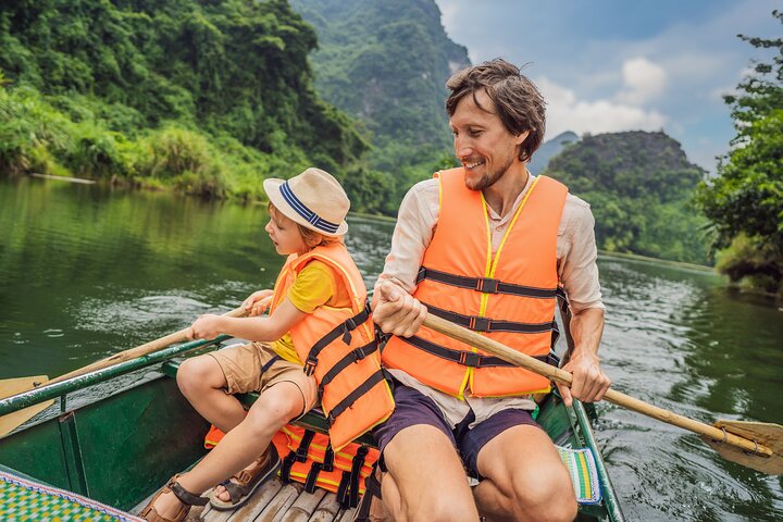 Day trip from Hanoi to Ninh Binh, featuring boat tours, ancient sites, and scenic viewpoints, photo 12 | wizardtrip