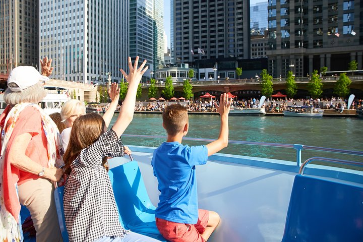 Chicago rivier- en meercruise met iconische architectuur en uitzicht op de skyline, foto 10 | wizardtrip