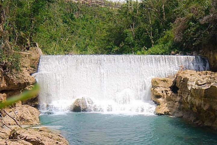 Heldagseventyr som utforsker grotter, fossefall og Taino-petroglyfer i Puerto Rico, foto 14 | wizardtrip
