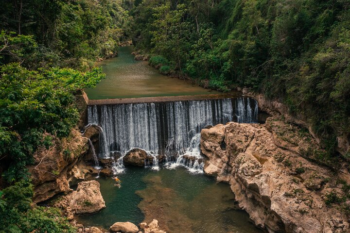 Heldagseventyr som utforsker grotter, fossefall og Taino-petroglyfer i Puerto Rico, foto 21 | wizardtrip