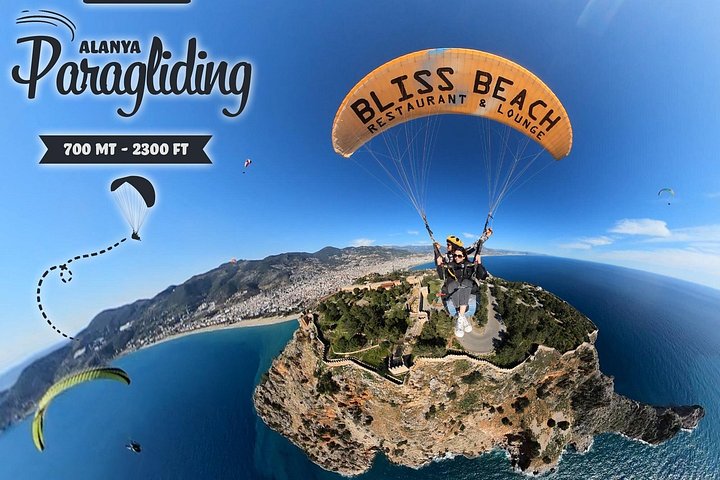 Tandem-Gleitschirmflug über Alanya, Türkei, mit Blick auf die Küste und den Kleopatra-Strand, Foto 15 | wizardtrip