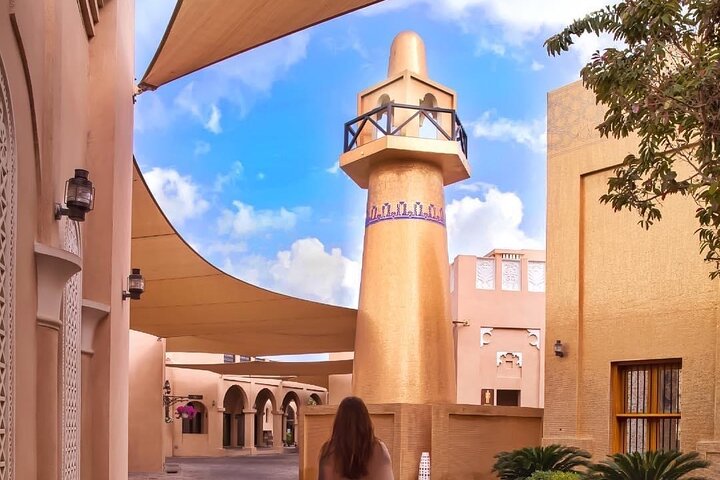 Esplora lo skyline moderno di Doha, i souq tradizionali e i monumenti culturali in un tour completo della città, foto 32 | wizardtrip