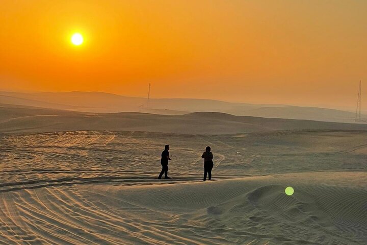 Experimente um emocionante safari no deserto em Doha, Catar, com dune bashing, passeios de camelo e sandboard, foto 9 | wizardtrip