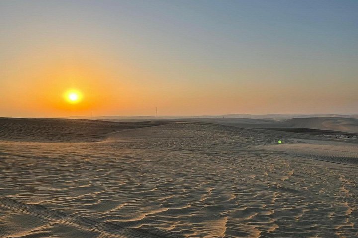 Experimente um emocionante safari no deserto em Doha, Catar, com dune bashing, passeios de camelo e sandboard, foto 12 | wizardtrip