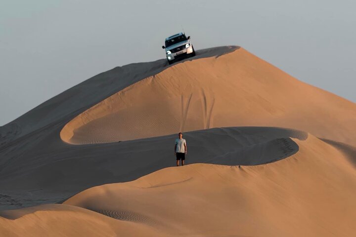 Experimente um emocionante safari no deserto em Doha, Catar, com dune bashing, passeios de camelo e sandboard, foto 20 | wizardtrip