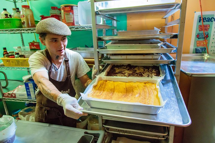 Une visite guidée à pied explorant la gastronomie, l'histoire et la culture du North Beach et de la Little Italy de San Francisco, photo 6 | wizardtrip