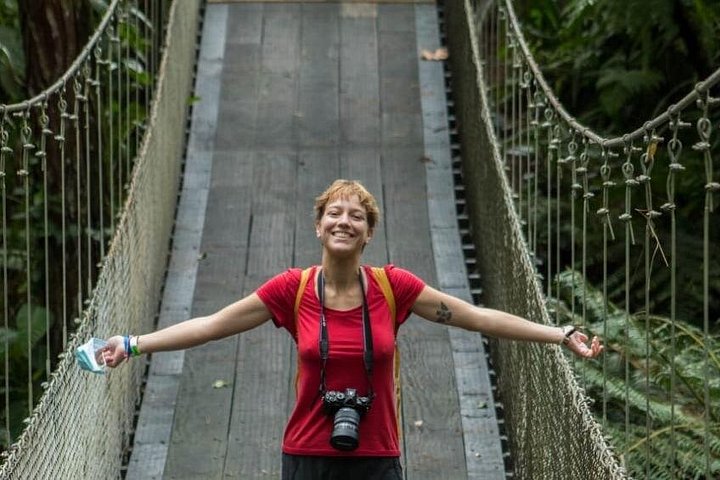 Combo tour of Arenal Volcano, hanging bridges, and La Fortuna waterfall in Costa Rica, photo 13 | wizardtrip