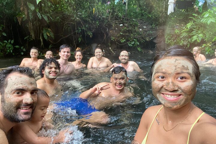Combo tour of Arenal Volcano, hanging bridges, and La Fortuna waterfall in Costa Rica, photo 16 | wizardtrip