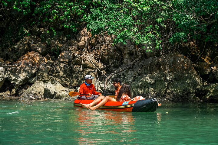 Kajakavontuur door grotten en lagunes naar James Bond Eiland in Phuket, Thailand, foto 9 | wizardtrip
