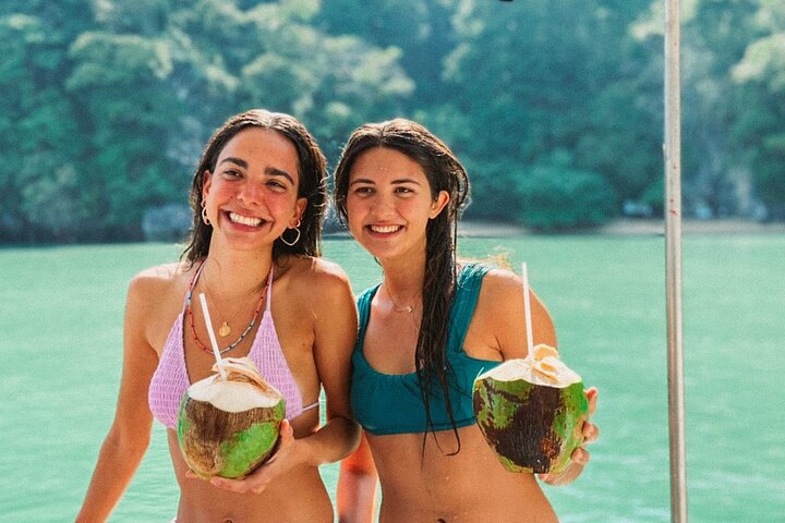 Kajakavontuur door grotten en lagunes naar James Bond Eiland in Phuket, Thailand, foto 16 | wizardtrip