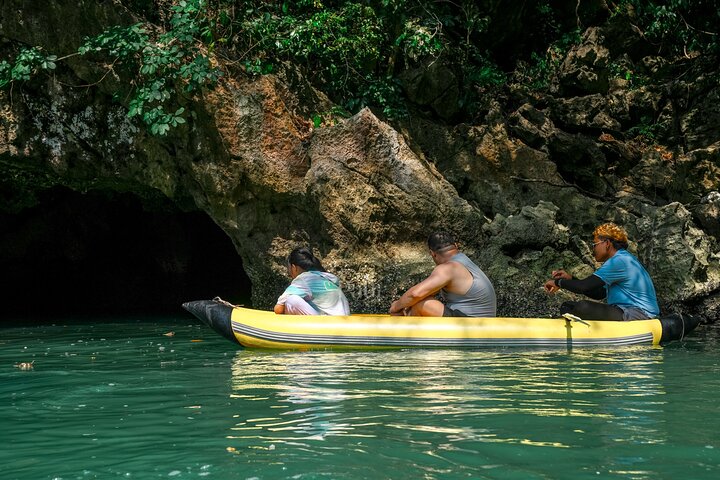 Kajakavontuur door grotten en lagunes naar James Bond Eiland in Phuket, Thailand, foto 17 | wizardtrip