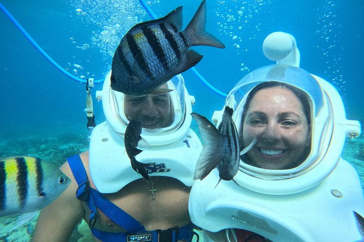 Ervaar een onderwater helmwandeling op de oceaanbodem in Curaçao en observeer het zeeleven, foto 9 | wizardtrip