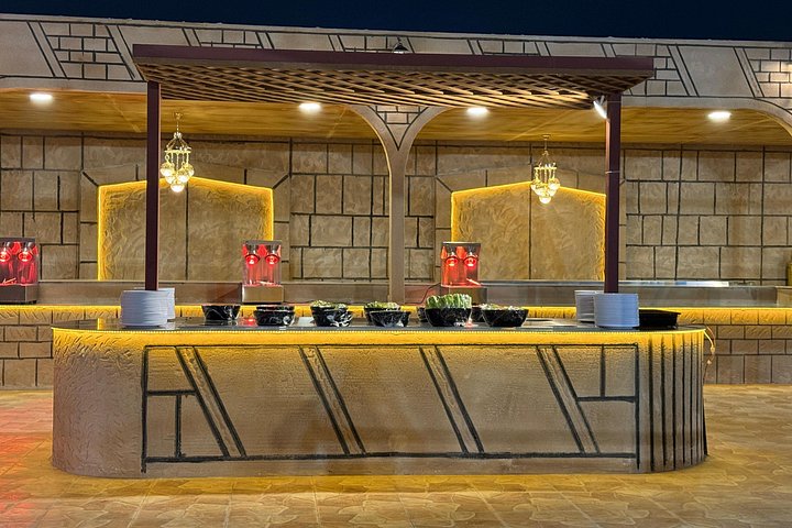 Vivi un emozionante safari VIP nel deserto a Dubai con dune bashing, quad bike, giri in cammello, cena e spettacoli dal vivo, foto 6 | wizardtrip
