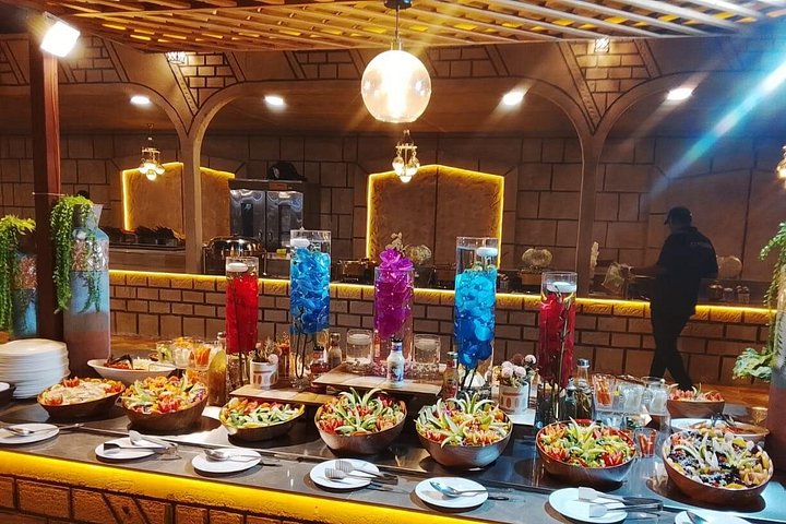 Vivi un emozionante safari VIP nel deserto a Dubai con dune bashing, quad bike, giri in cammello, cena e spettacoli dal vivo, foto 24 | wizardtrip