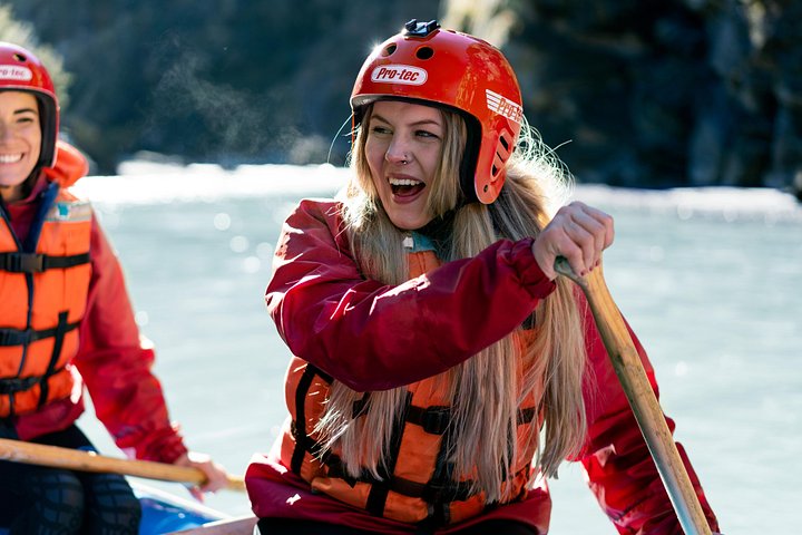 Erlebe aufregendes Wildwasser-Rafting auf dem Shotover River in Queenstown, inklusive einer malerischen 4WD-Fahrt, Foto 6 | wizardtrip