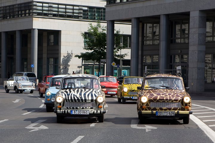 Berlin Trabi-tur: Kør selv med guide 1t15m | wizardtrip