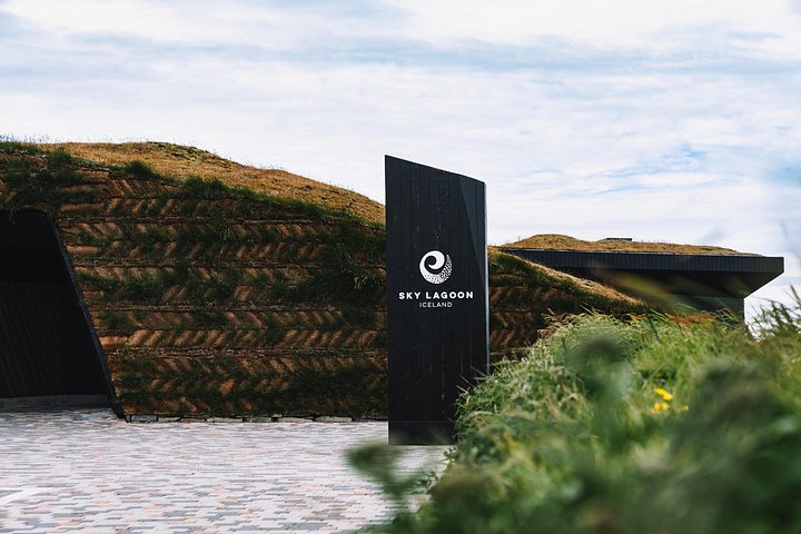 Geothermales Spa-Erlebnis in der Sky Lagoon, Reykjavik, Island, mit Meerblick und dem 7-Schritte-Ritual, Foto 12 | wizardtrip