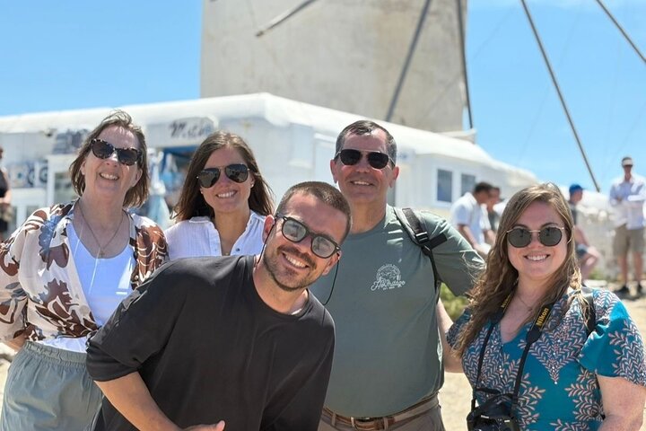 Lille gruppe tur til Mykonos' højdepunkter, inkl. vindmøller, traditionelle landsbyer og strande, med havneafhentning, foto 7 | wizardtrip