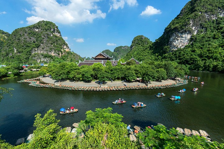 Heldagstur fra Hanoi til Ninh Binh, inklusive Hoa Lu, Trang An bådtur, Mua Cave og cykling, foto 6 | wizardtrip