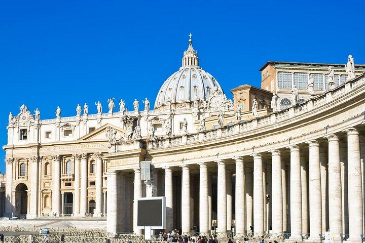 Rome: Vatican Museums, Sistine Chapel & St. Peter's Basilica Tour | wizardtrip
