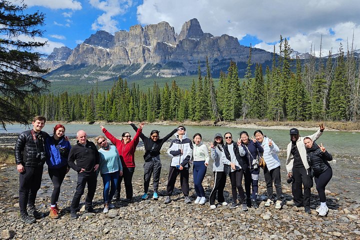 Naturskjønn dagstur som utforsker Banff nasjonalparks fantastiske innsjøer og fjell fra Calgary, foto 24 | wizardtrip