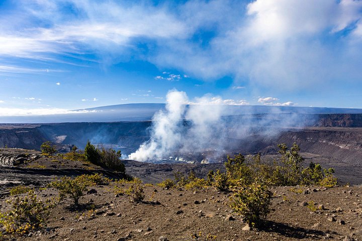 Explora el Parque Nacional de los Volcanes de Hawái en un tour en e-bike Fat Tire, descubriendo túneles de lava y volcanes activos, foto 11 | wizardtrip