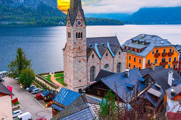 Excursion d'une journée panoramique à Hallstatt et dans le Salzkammergut depuis Vienne, avec des paysages alpins et des villages charmants, photo 12 | wizardtrip