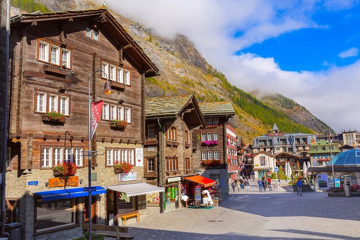 Excursion d'une journée panoramique à Hallstatt et dans le Salzkammergut depuis Vienne, avec des paysages alpins et des villages charmants, photo 28 | wizardtrip