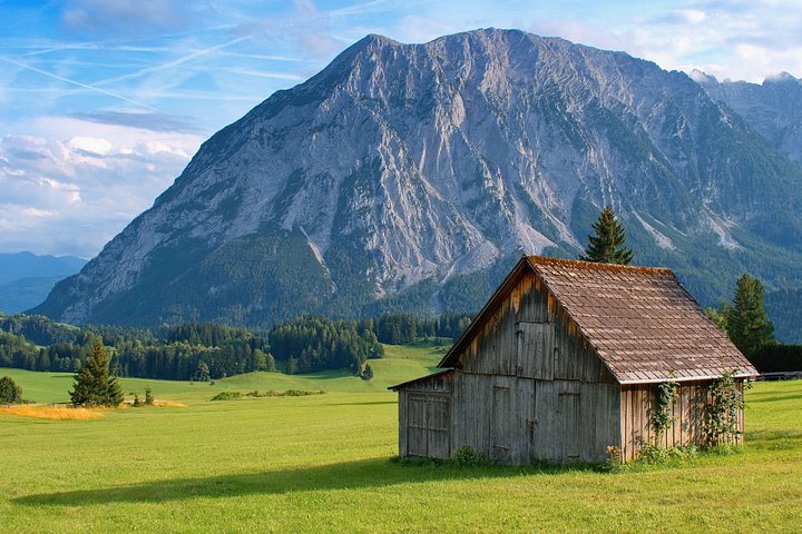 Excursion d'une journée panoramique à Hallstatt et dans le Salzkammergut depuis Vienne, avec des paysages alpins et des villages charmants, photo 37 | wizardtrip