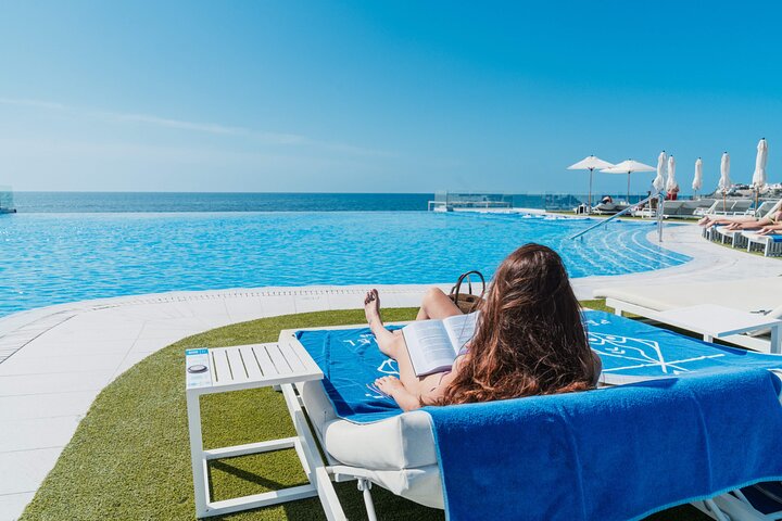 Nyd en hel dag på Perchel Beach Club på Gran Canaria med frokost, infinity-pool og havudsigt, foto 6 | wizardtrip