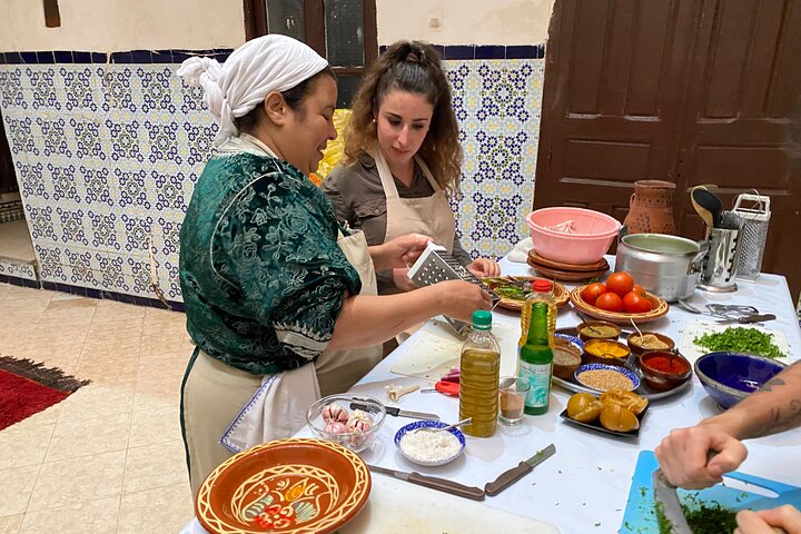 マラケシュで地元シェフと一緒に伝統的なモロッコ料理を学びましょう、写真15 | wizardtrip