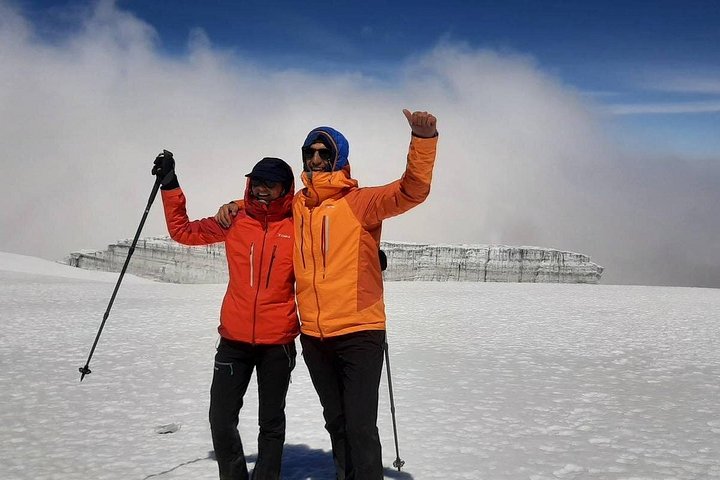 Trek vers le sommet du Mont Kilimandjaro sur la Route Machame, en Tanzanie, photo 27 | wizardtrip