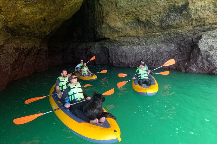 Aventura de caiaque à Gruta de Benagil e à deslumbrante costa do Algarve, foto 10 | wizardtrip