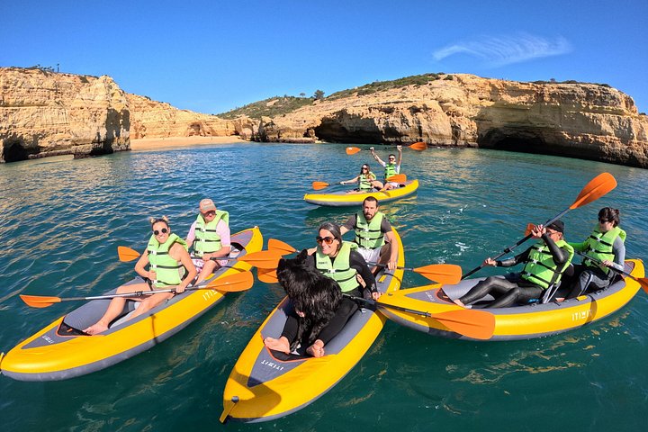 Aventura de caiaque à Gruta de Benagil e à deslumbrante costa do Algarve, foto 18 | wizardtrip