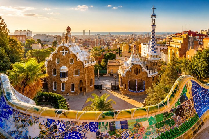 Park Güell Geführte Tour mit Skip-the-Line-Tickets in Barcelona | wizardtrip