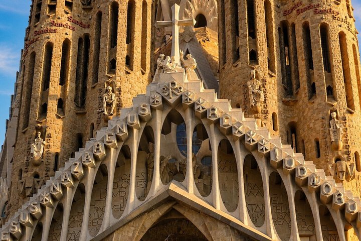 Visite guidée de l'emblématique basilique de la Sagrada Familia à Barcelone avec billets coupe-file, photo 12 | wizardtrip