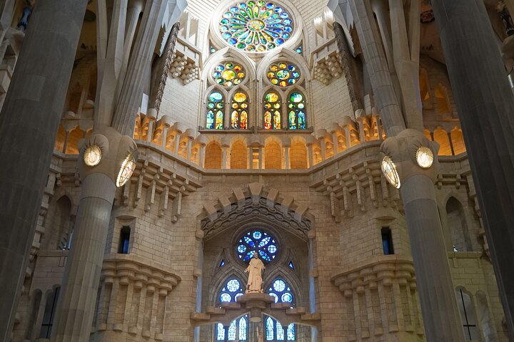 Visite guidée de l'emblématique basilique de la Sagrada Familia à Barcelone avec billets coupe-file, photo 21 | wizardtrip
