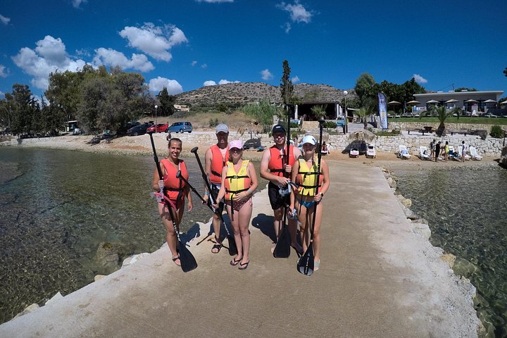 Stand-up paddleboard-eventyr i det klare vannet i Marathi Bay, Kreta, med fantastisk kystutsikt, foto 9 | wizardtrip
