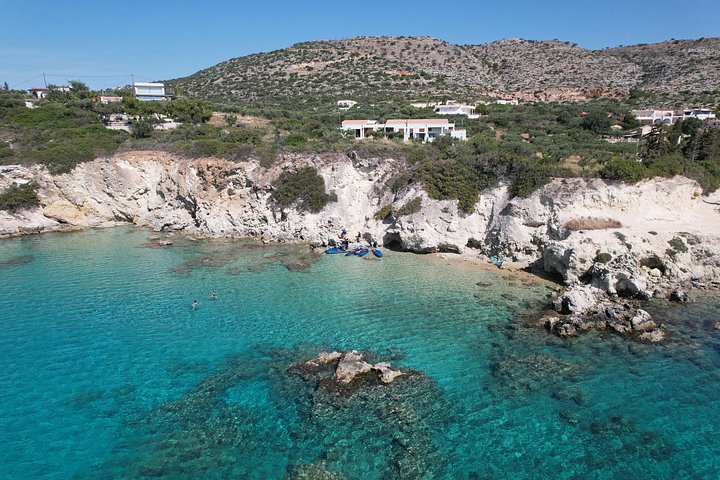 Stand-up paddleboard-eventyr i det klare vannet i Marathi Bay, Kreta, med fantastisk kystutsikt, foto 23 | wizardtrip