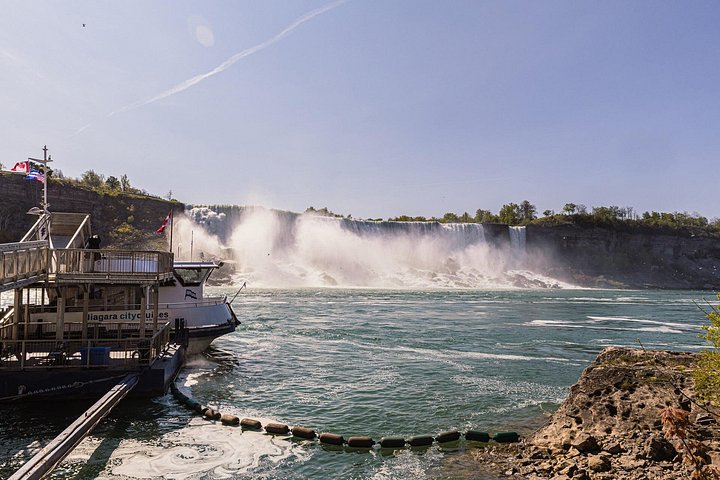 Exklusiv Niagara Falls-tur med båttur och upplevelse bakom fallen, foto 25 | wizardtrip