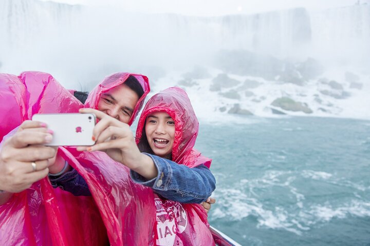 Explorez les Chutes du Niagara avec une croisière et l'expérience du Voyage Derrière les Chutes, photo 8 | wizardtrip
