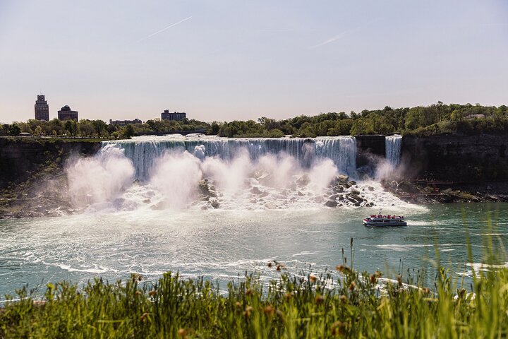 Explorez les Chutes du Niagara avec une croisière et l'expérience du Voyage Derrière les Chutes, photo 10 | wizardtrip