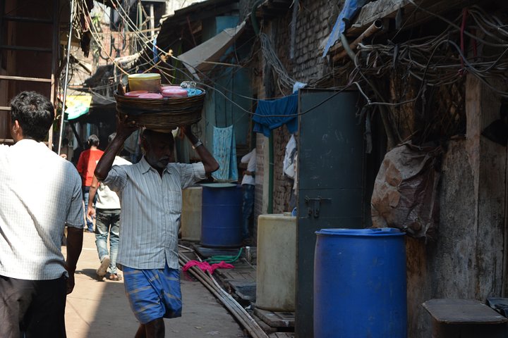 Dharavi Slum Tour in Mumbai with Female Guides | wizardtrip